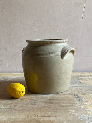 Beige Stoneware Pot à Graisse