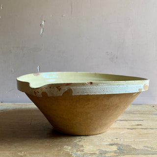 Antique Yellow Tian Bowl