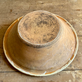 Antique Yellow Tian Bowl In Rare Shape
